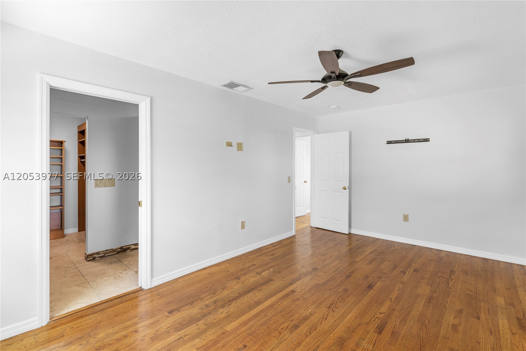 SUNRISE GOLF VILLAGE - Residential Lease