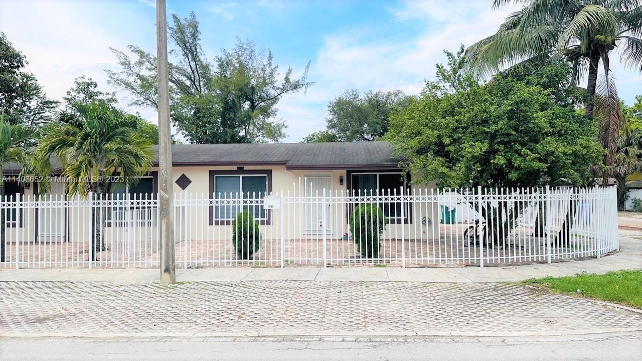 LE ROI - Residential Lease