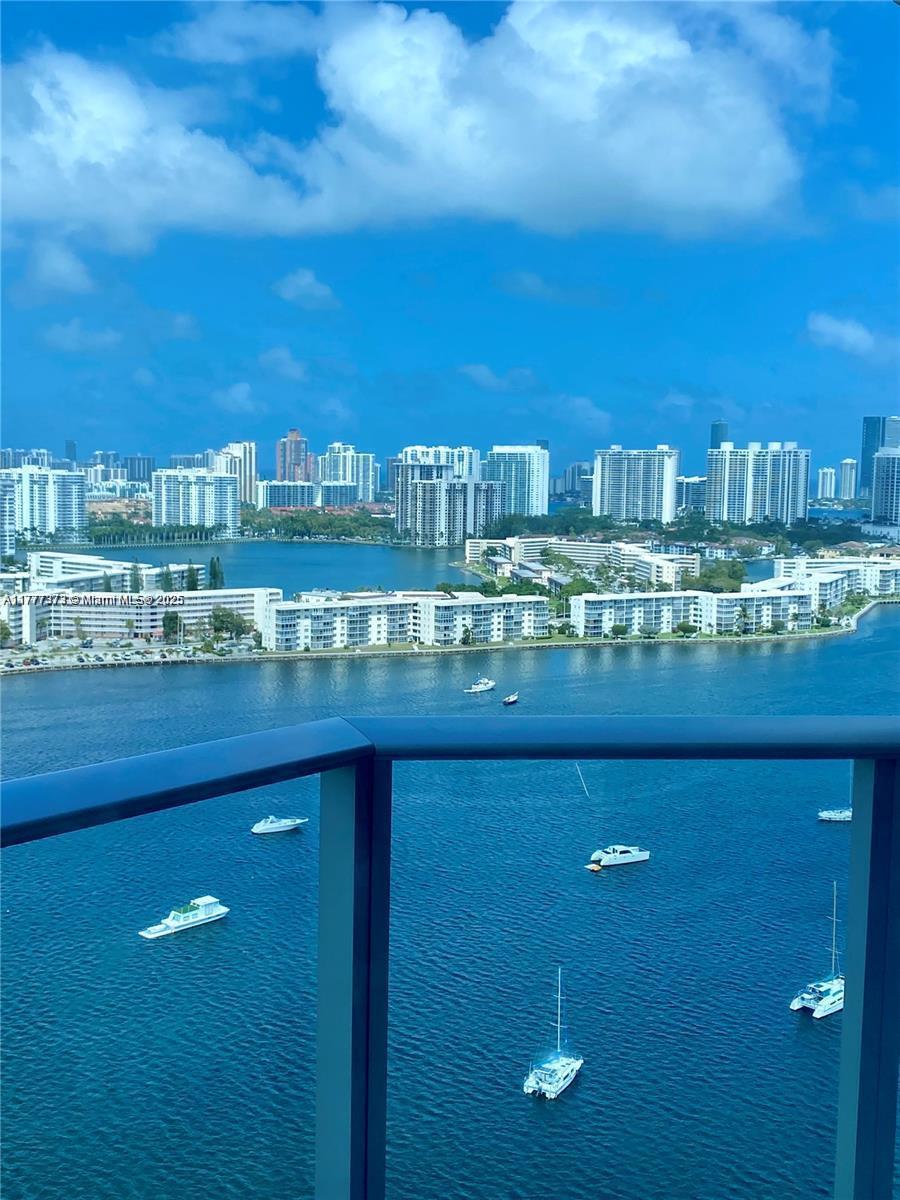 MARINA PALMS RESIDENCES N - Residential Lease