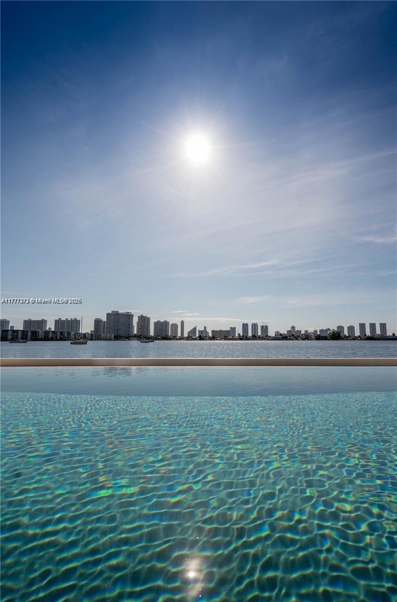 MARINA PALMS RESIDENCES N - Residential Lease
