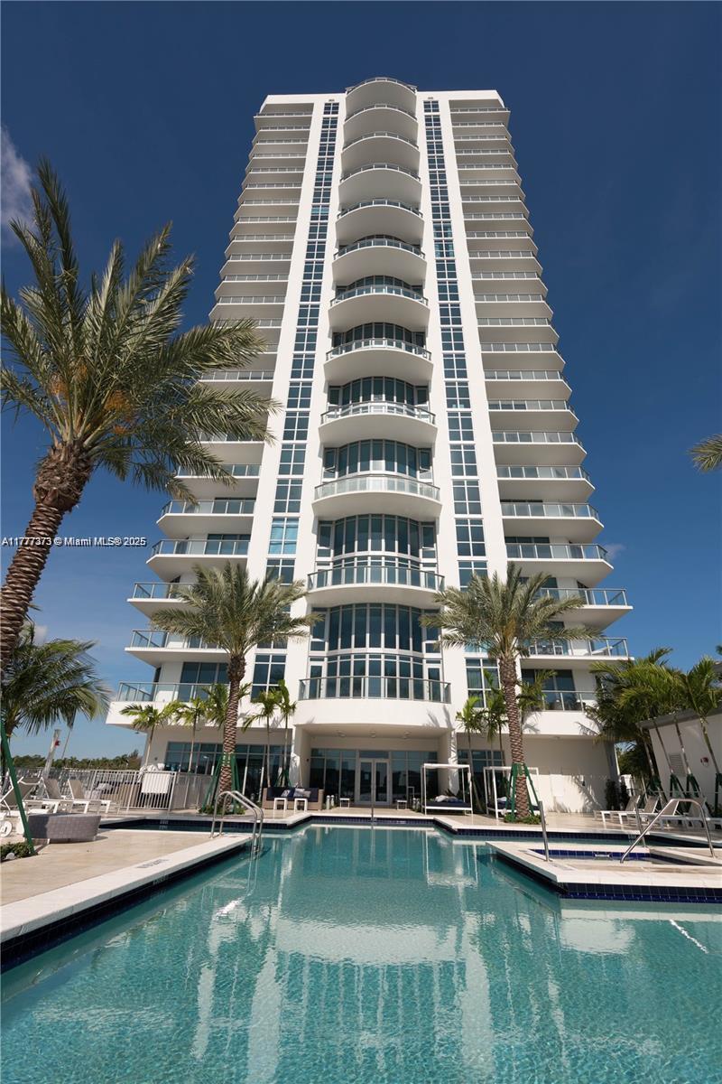 MARINA PALMS RESIDENCES N - Residential Lease