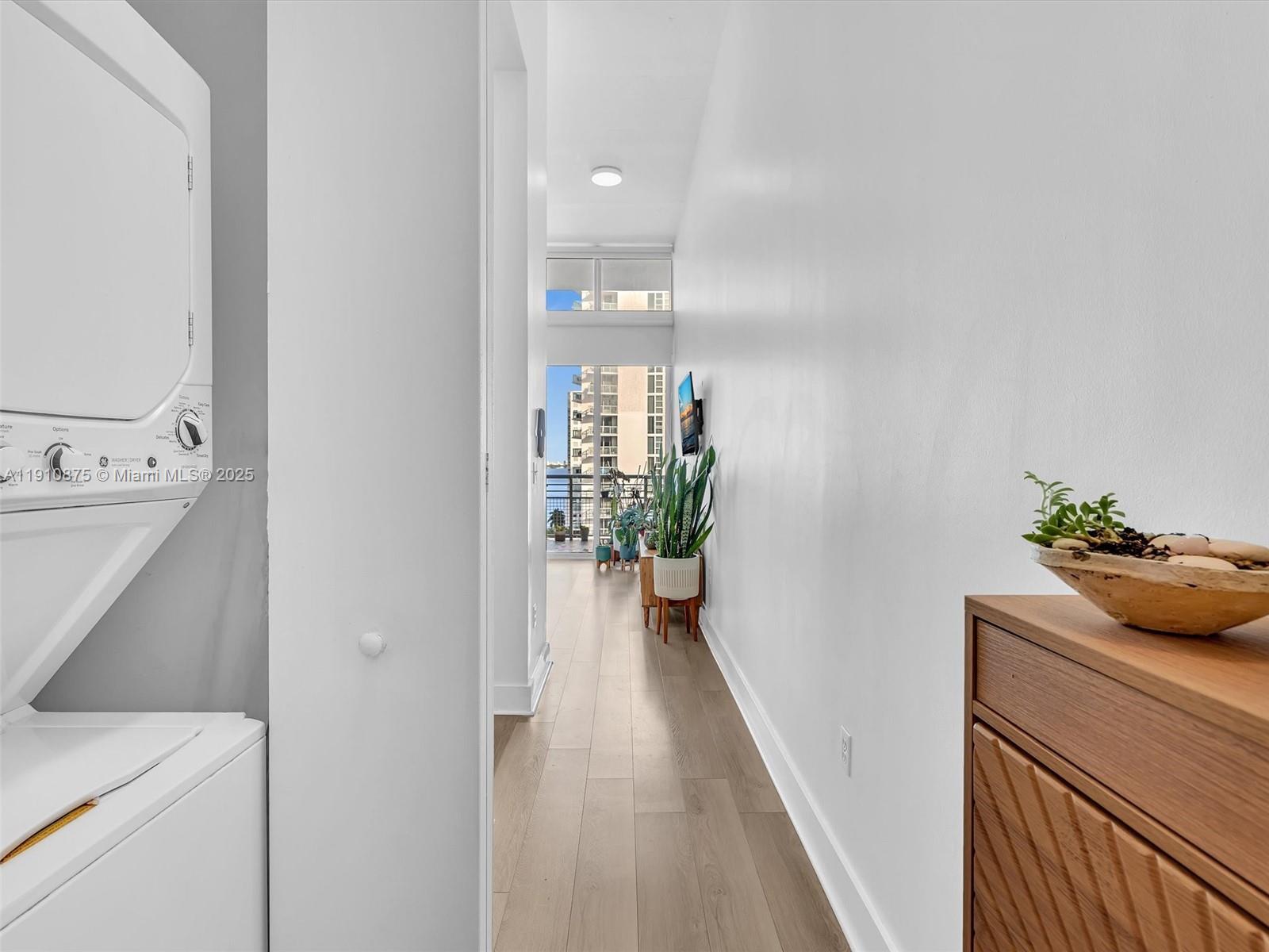 EDGEWATER LOFTS CONDO - Residential Lease