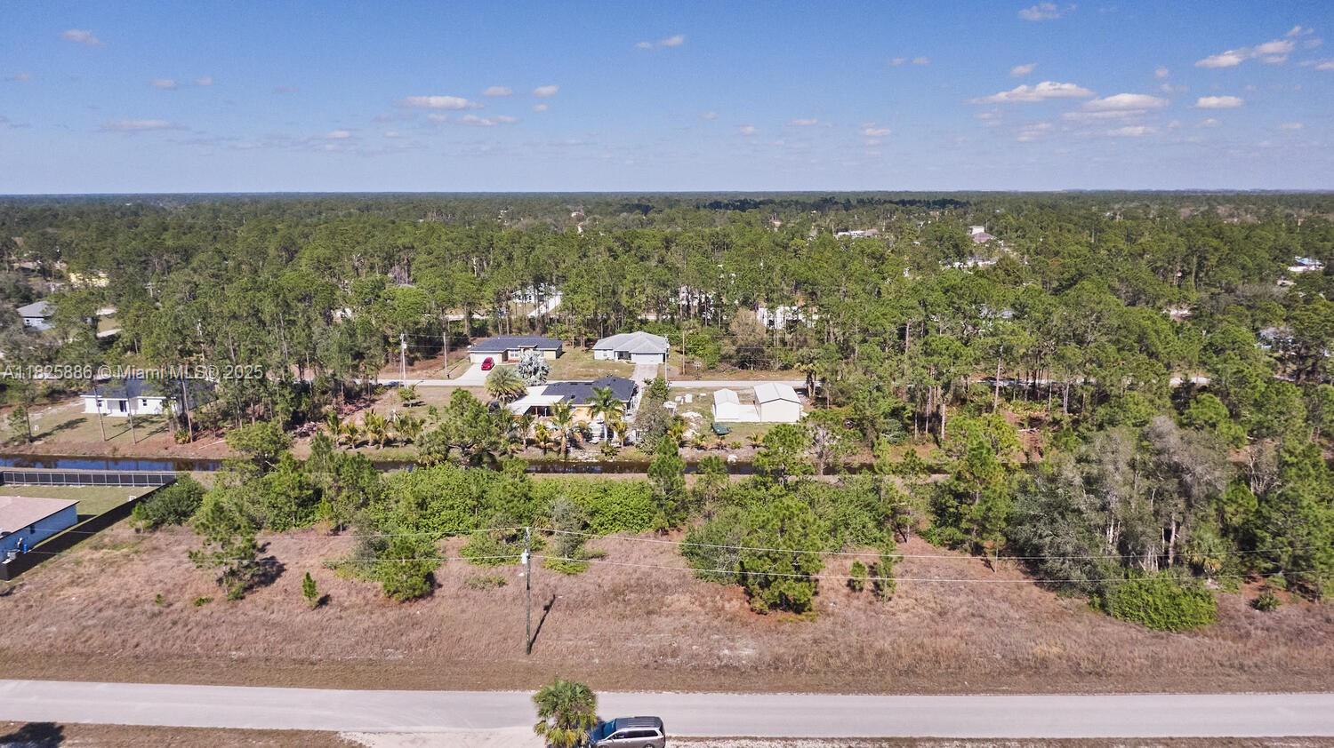 LEHIGH ACRES - Land