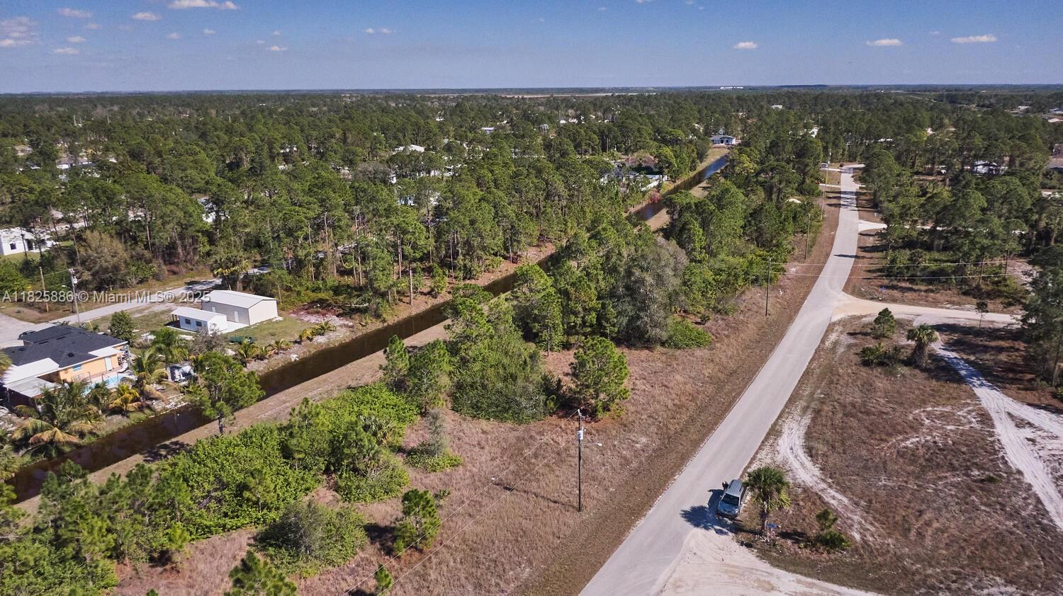 LEHIGH ACRES - Land