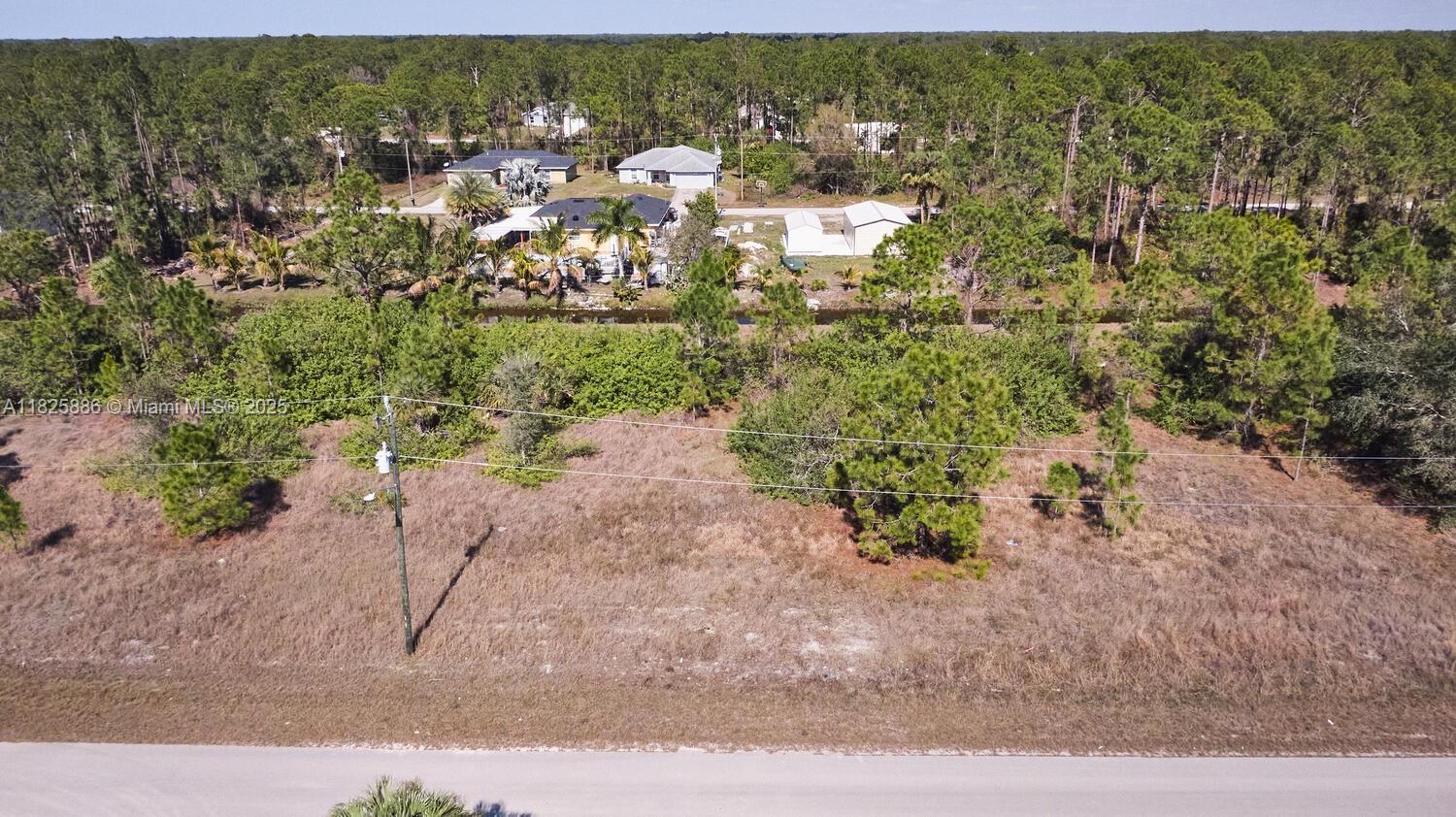 LEHIGH ACRES - Land