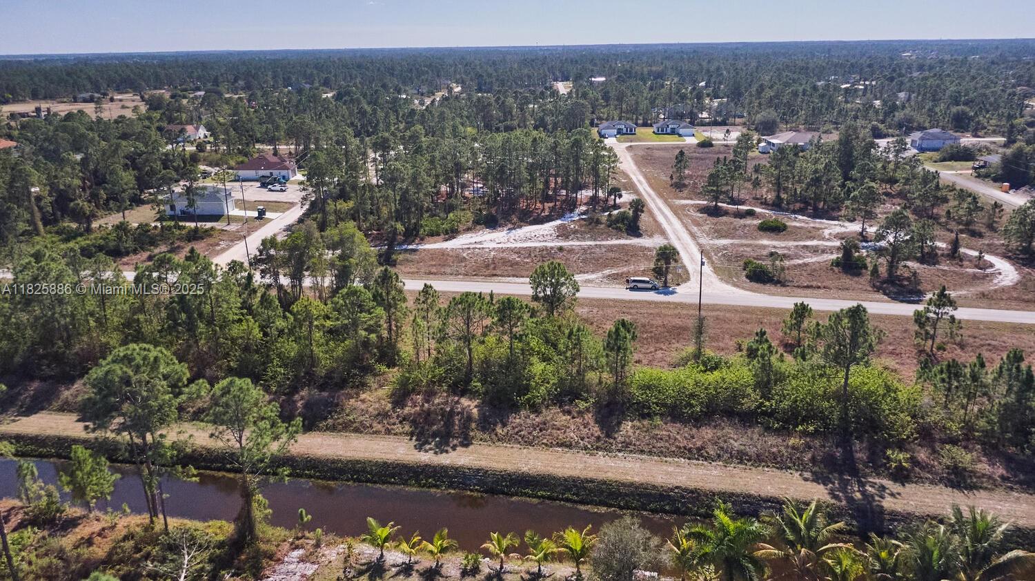LEHIGH ACRES - Land