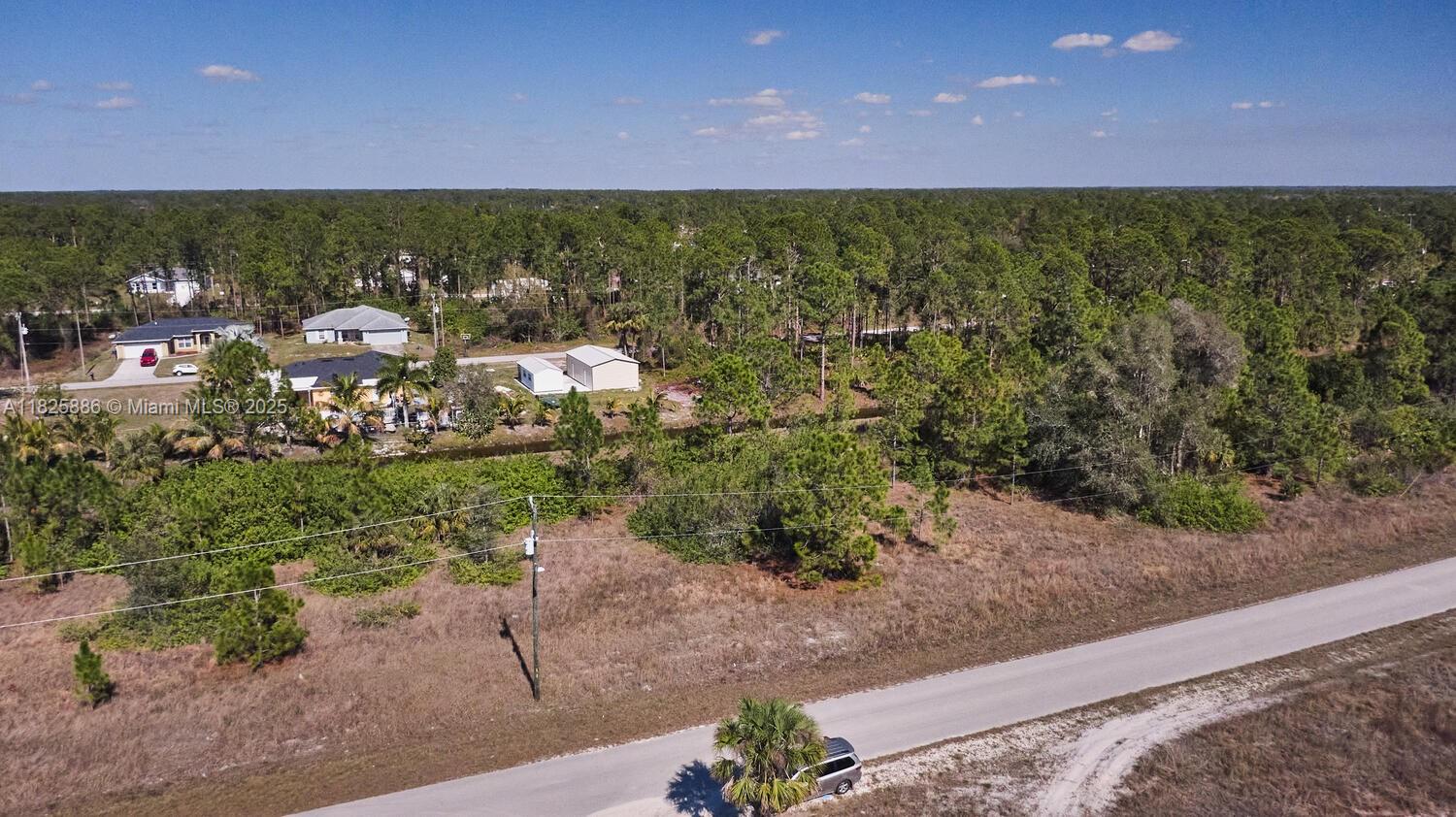 LEHIGH ACRES - Land