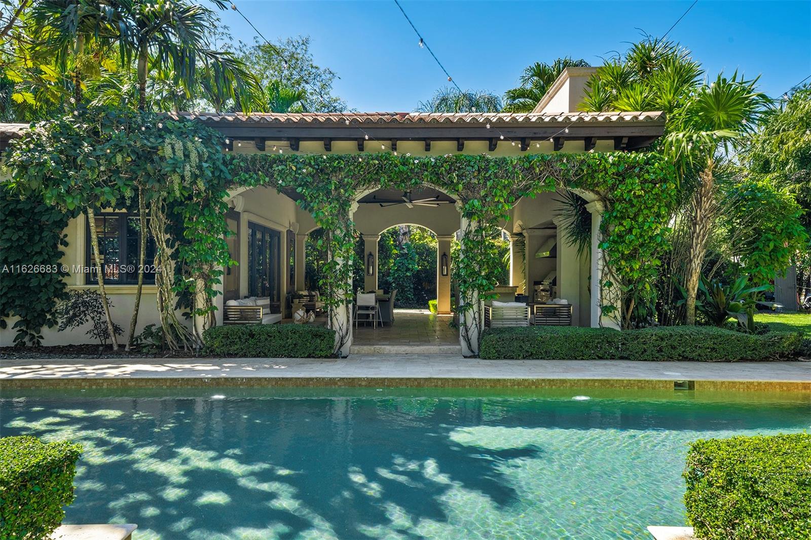 MC ALLISTER ACRES - Residential