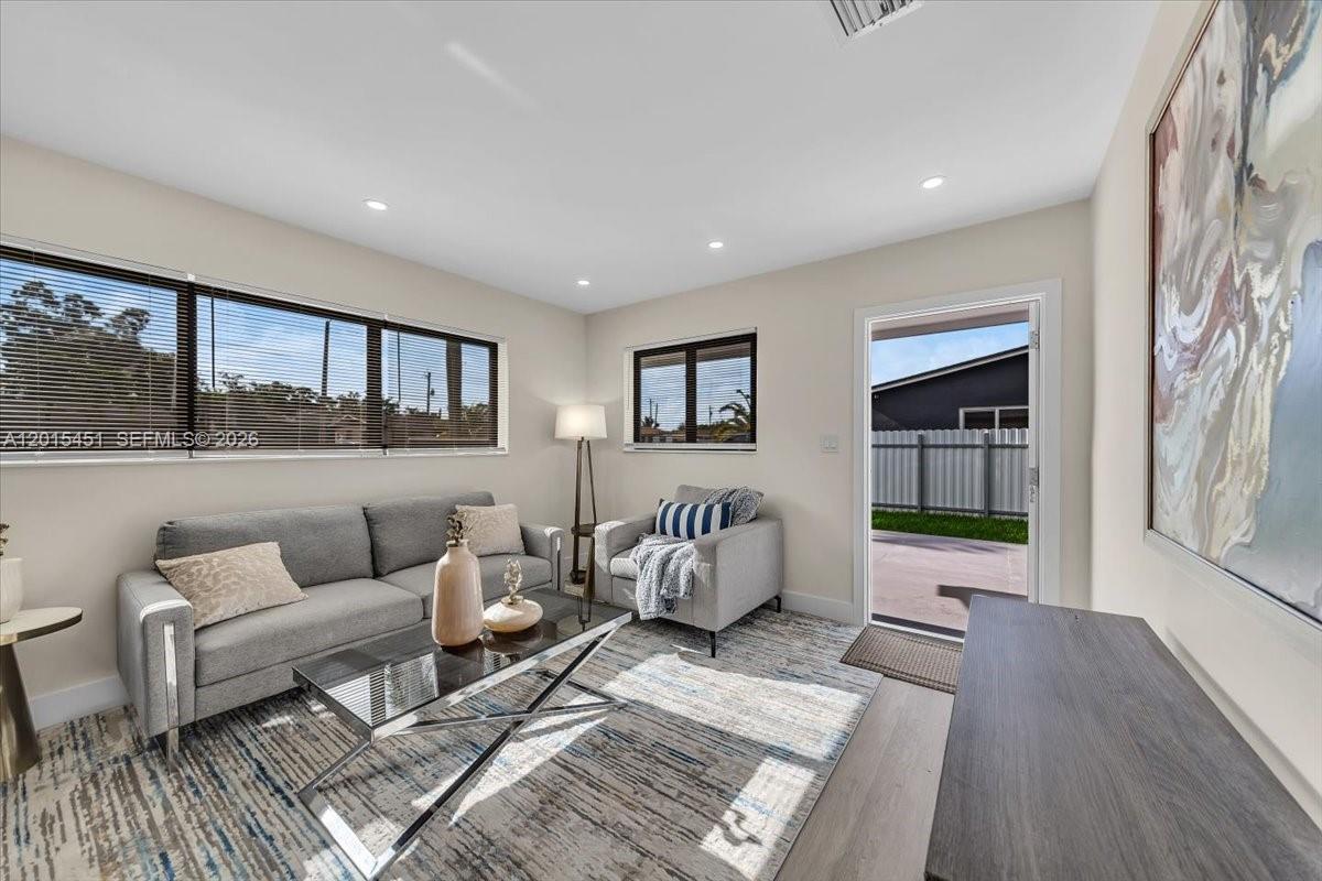 RIVERDALE ESTATES SEC 3 - Residential
