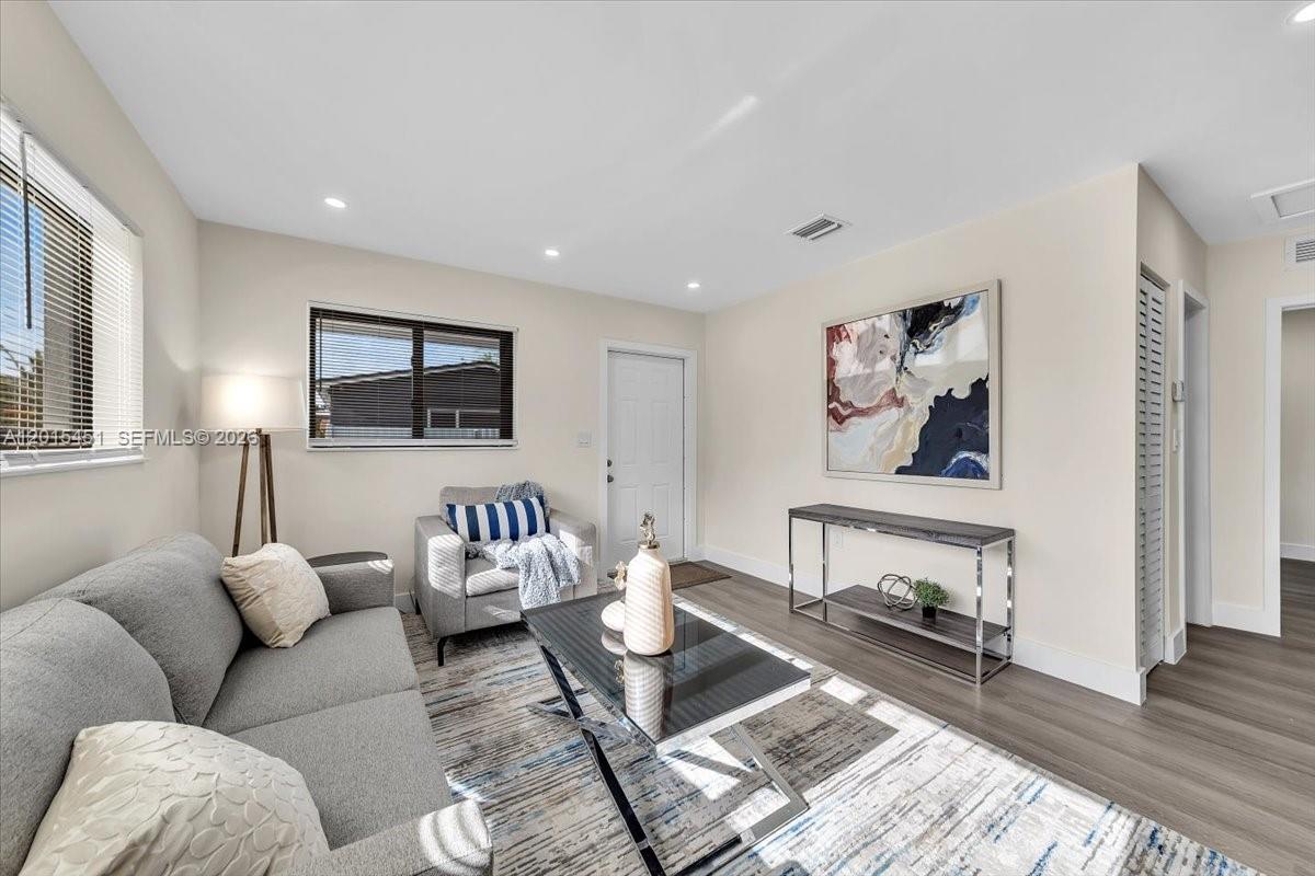RIVERDALE ESTATES SEC 3 - Residential