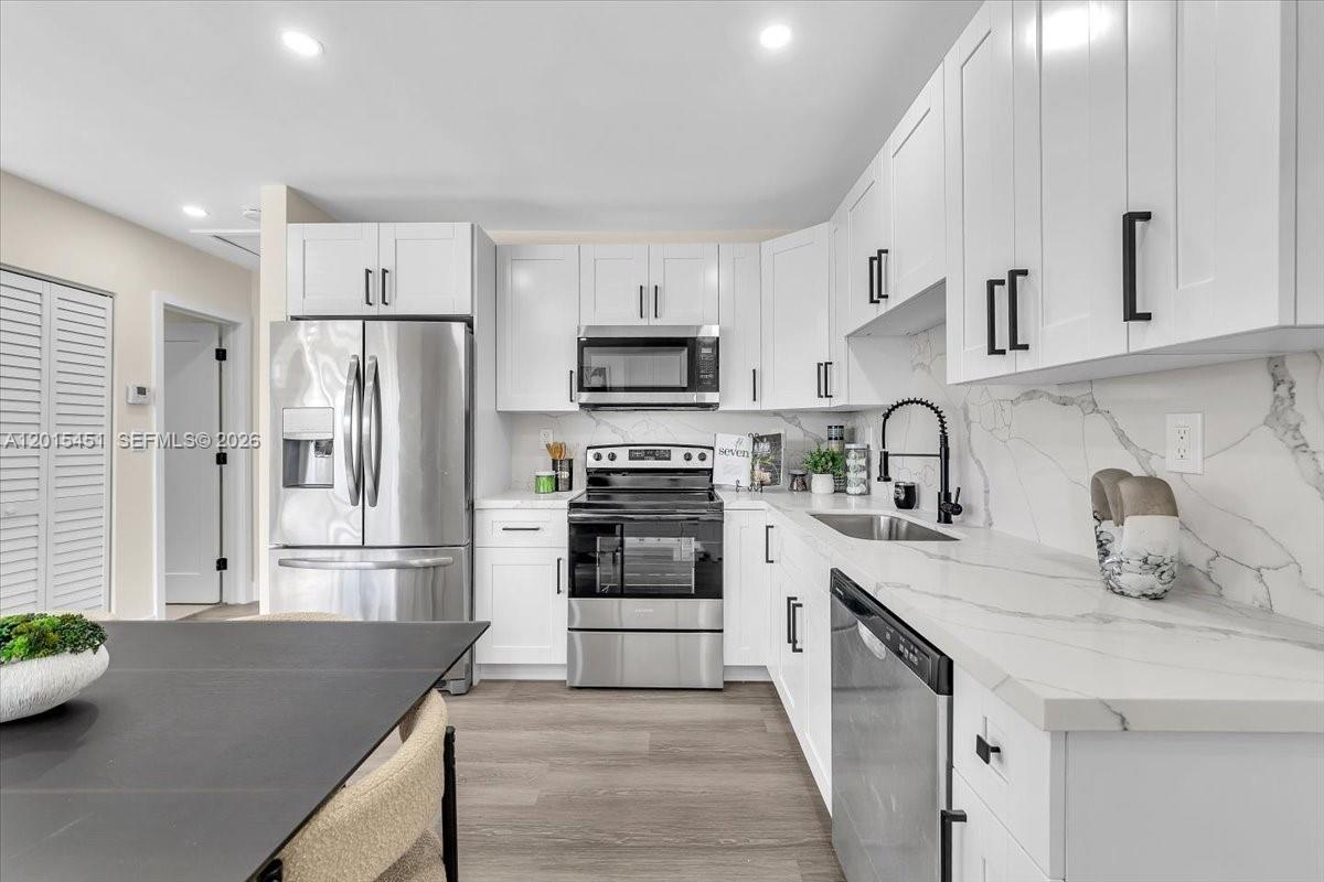 RIVERDALE ESTATES SEC 3 - Residential