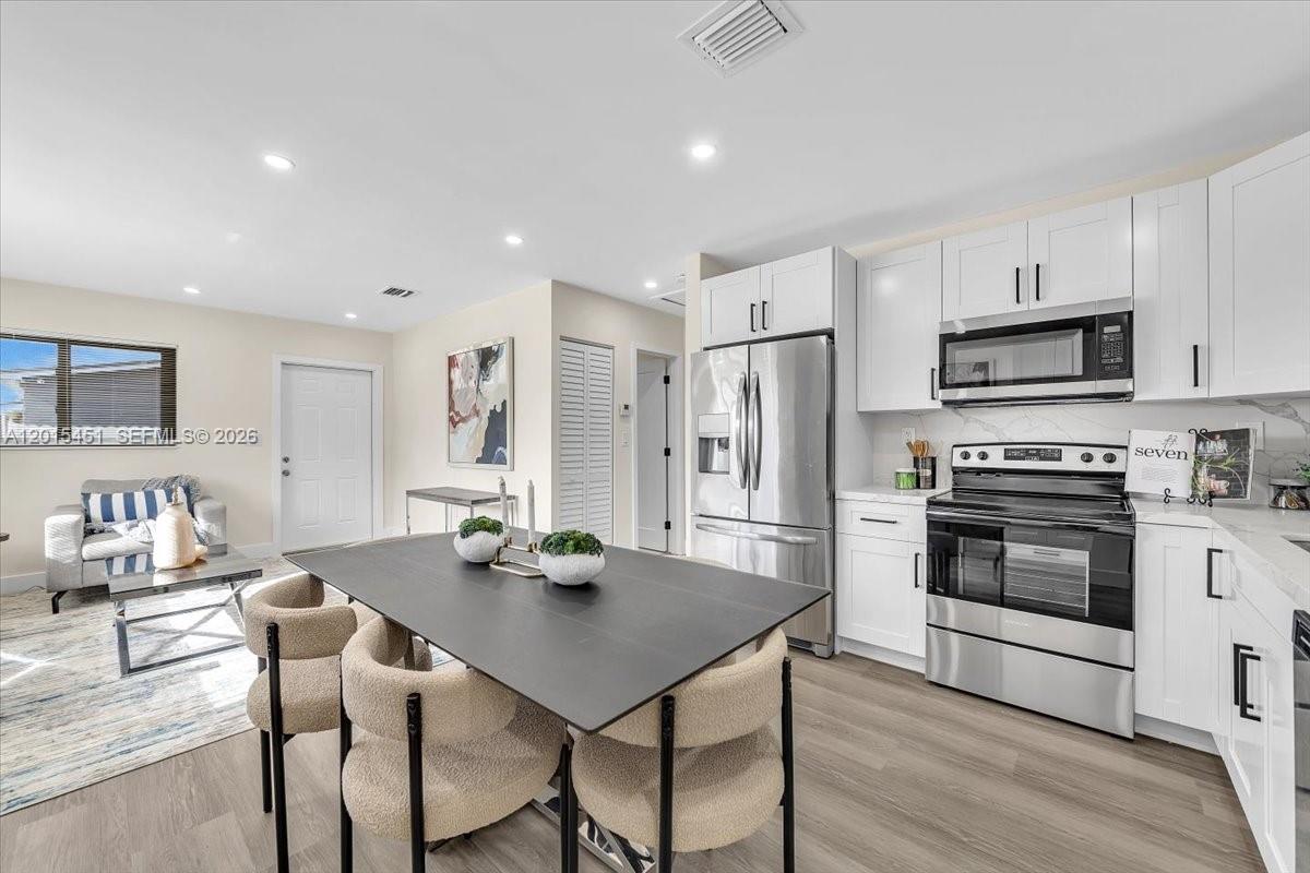 RIVERDALE ESTATES SEC 3 - Residential