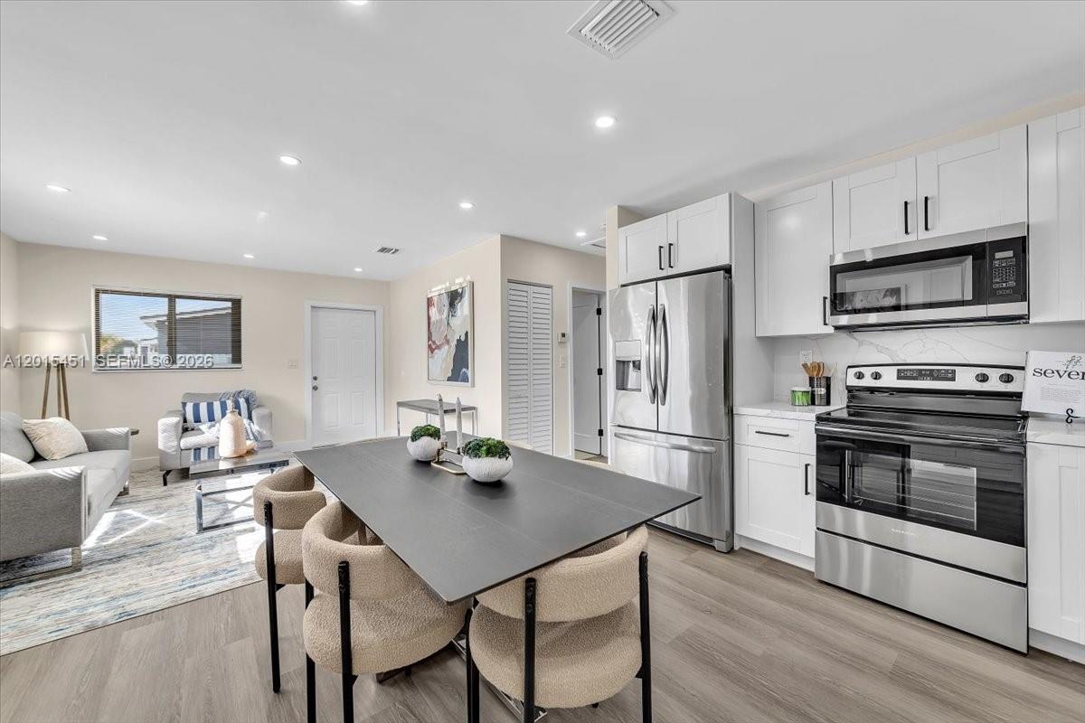 RIVERDALE ESTATES SEC 3 - Residential