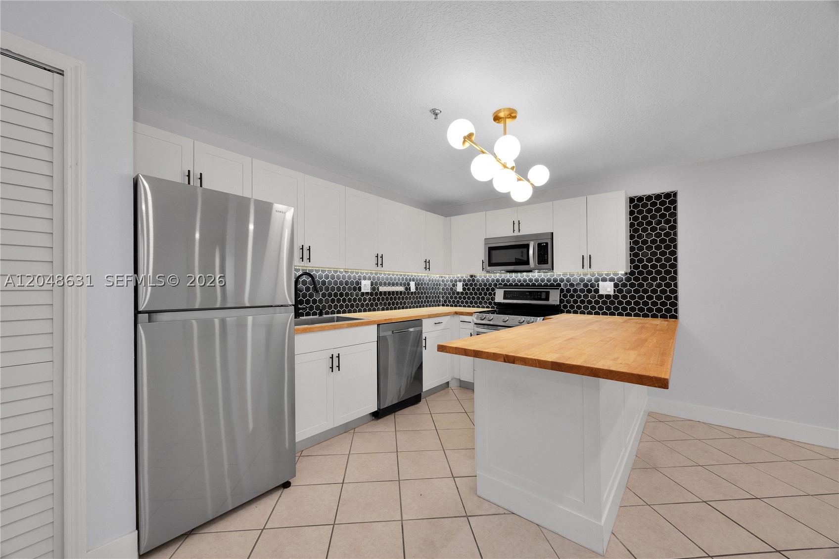 BIRD GROVE CONDO - Residential Lease