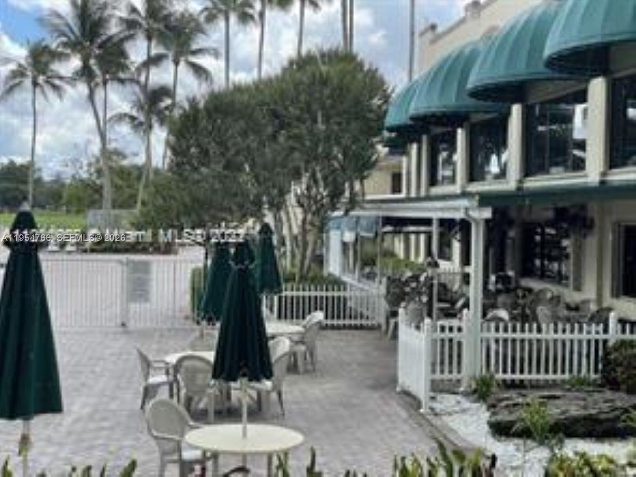 LIVE OAK CONDO ELEVEN - Residential