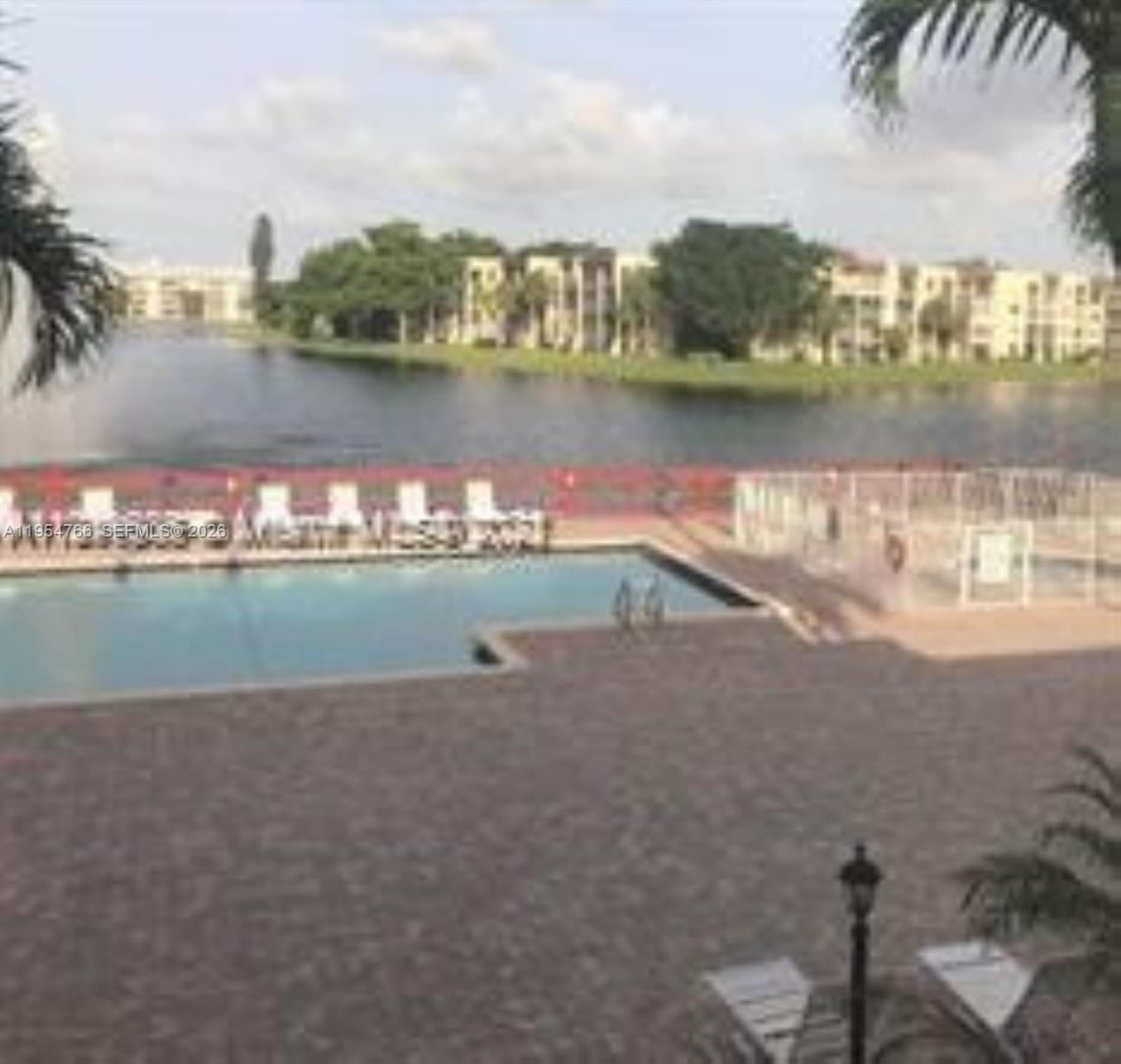 LIVE OAK CONDO ELEVEN - Residential