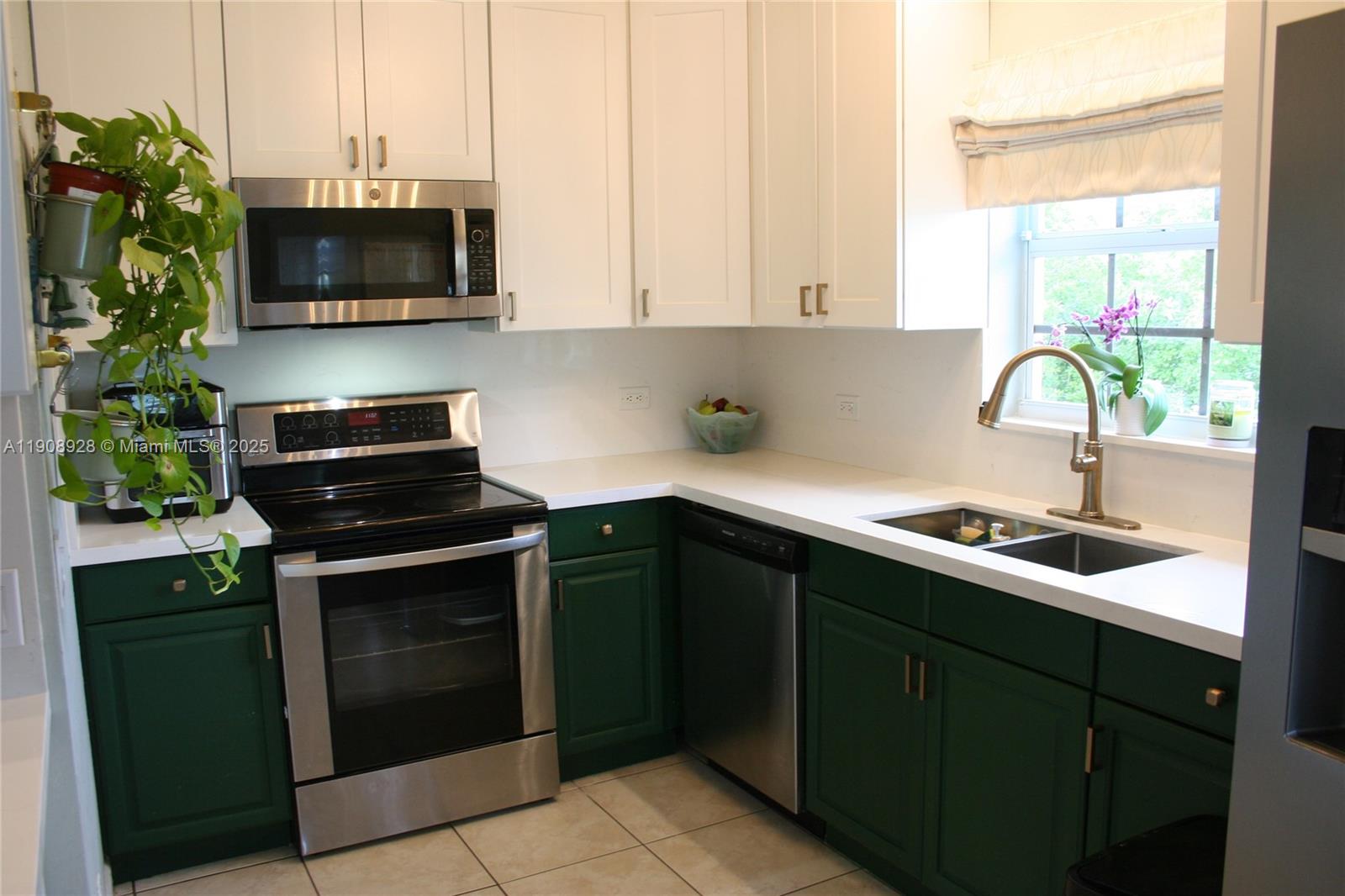 DOVE CREEK ESTATES - Residential