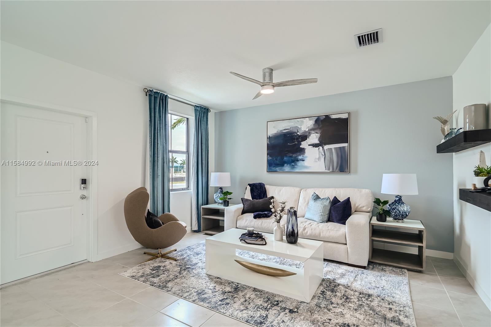 Palm Cay - Residential