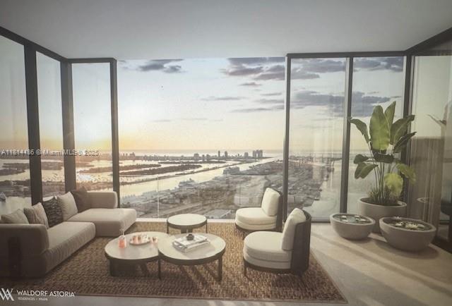 WALDORF ASTORIA MIAMI - Residential