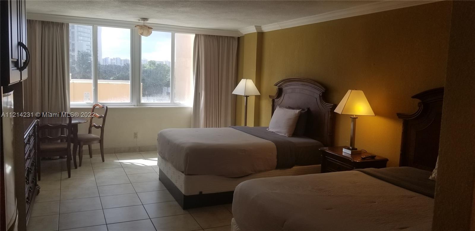THE AVENTURA BEACH CLUB C - Residential Lease