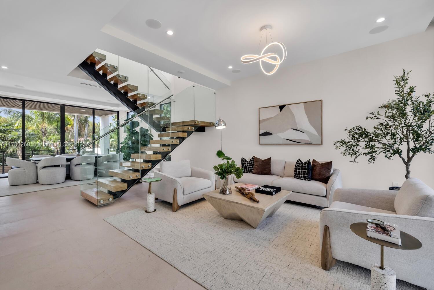 AQUA MARINE - Residential