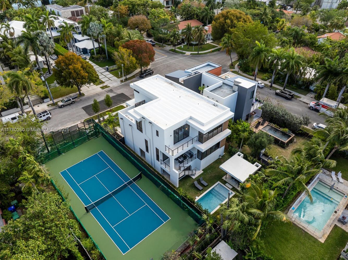 AQUA MARINE - Residential