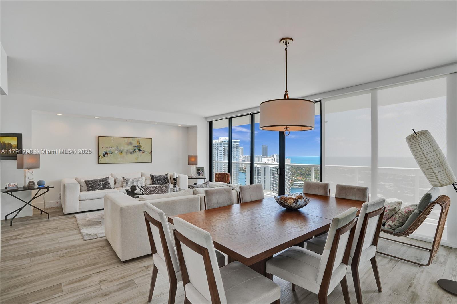 HAMPTONS WEST CONDO - Residential Lease