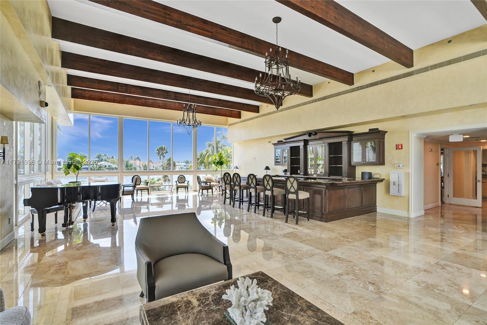 HAMPTONS WEST CONDO - Residential Lease