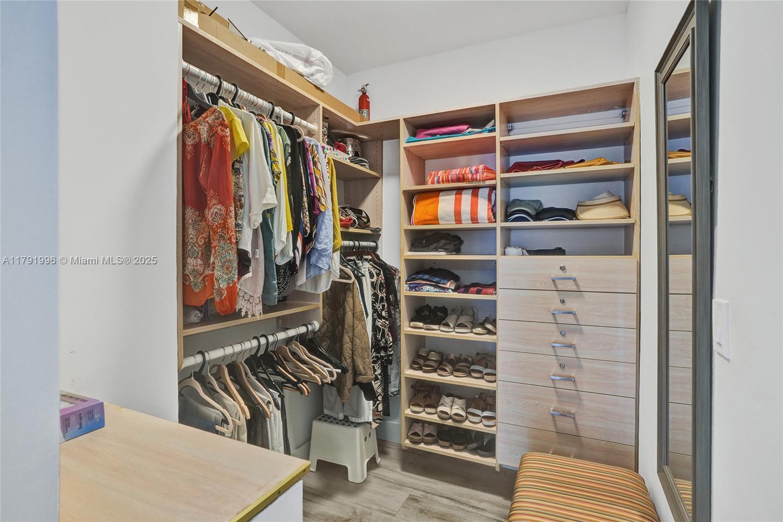 HAMPTONS WEST CONDO - Residential Lease