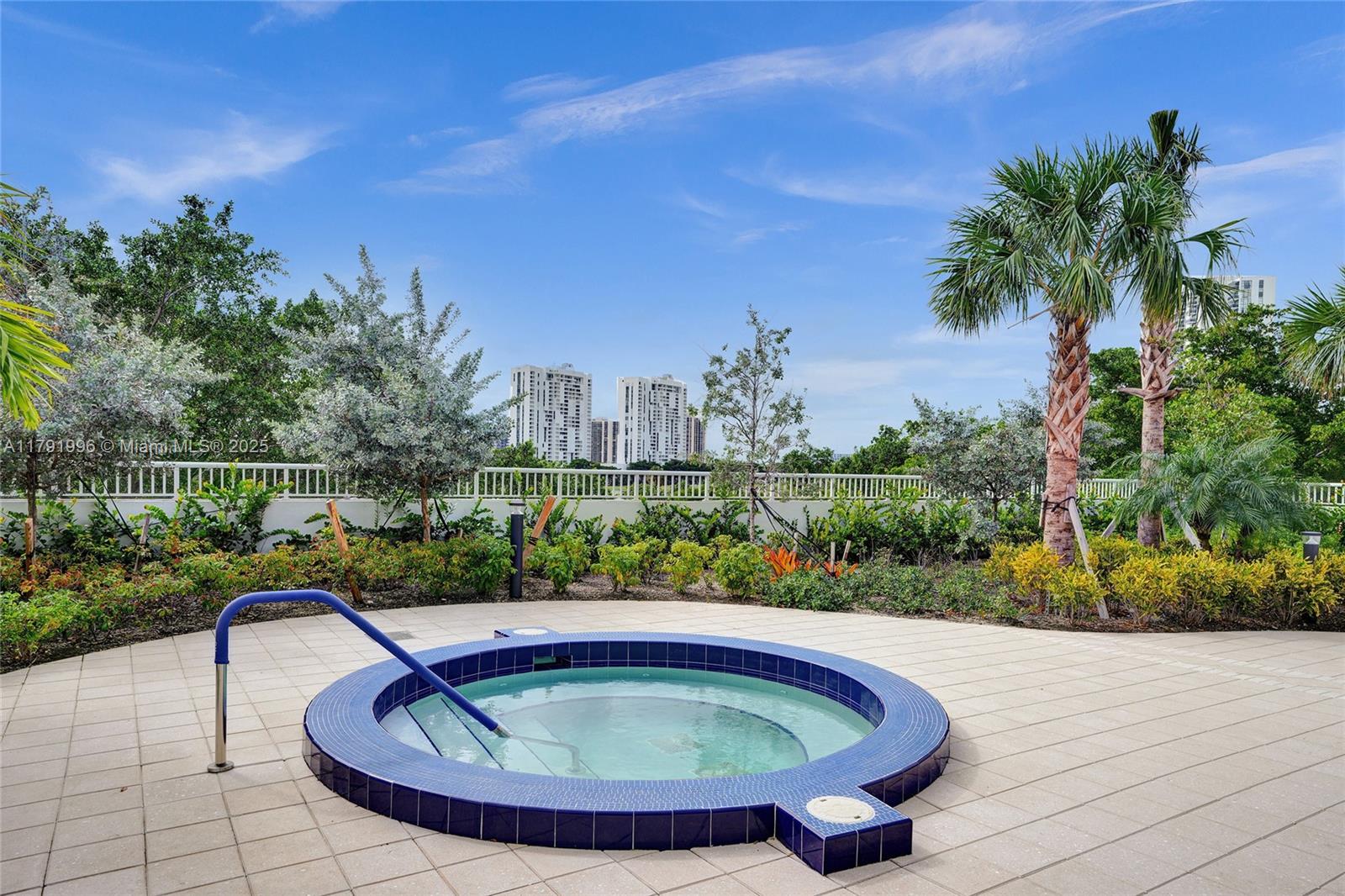 HAMPTONS WEST CONDO - Residential Lease
