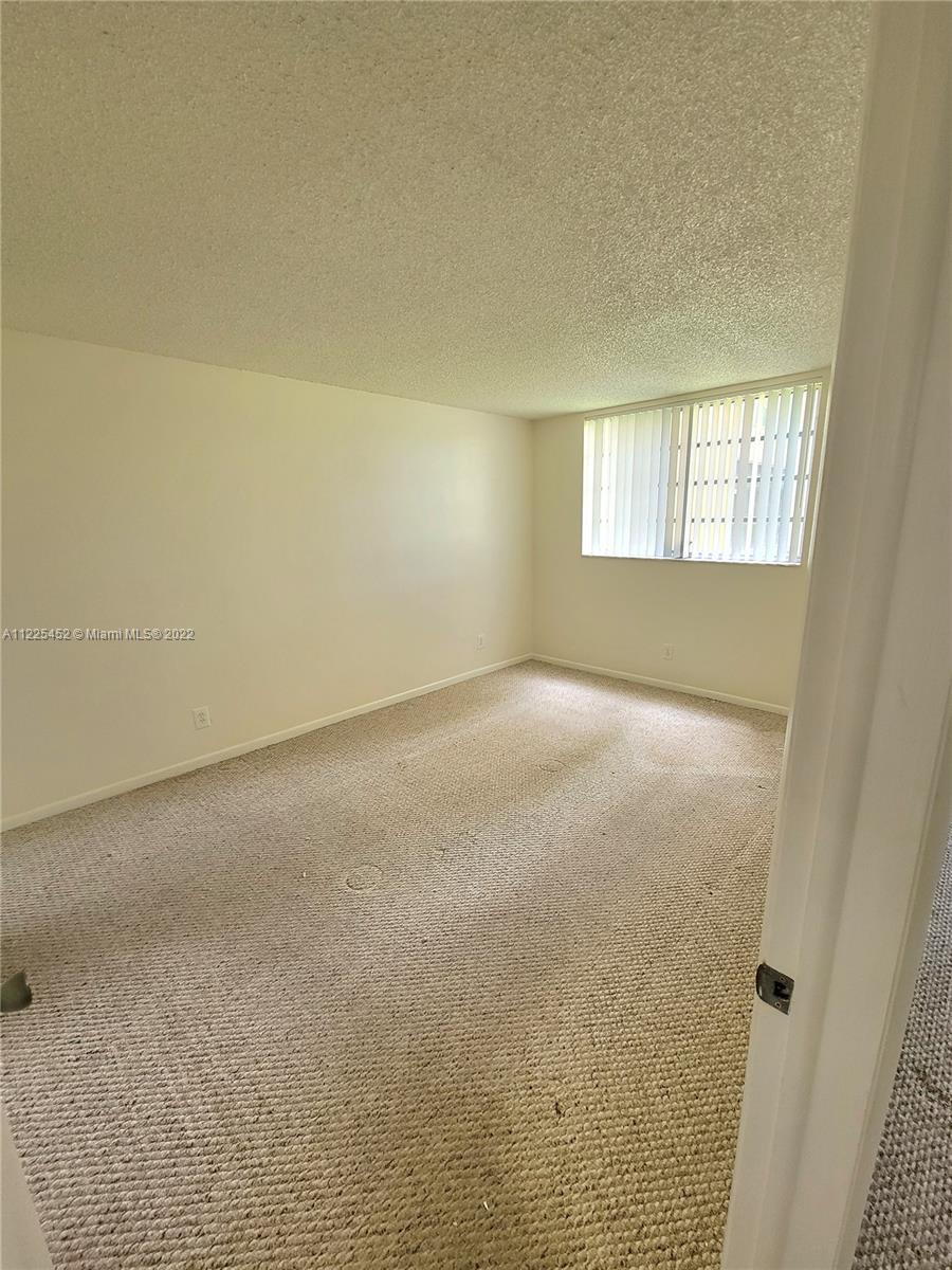 BERMUDA CLUB 4 CONDO - Residential Lease