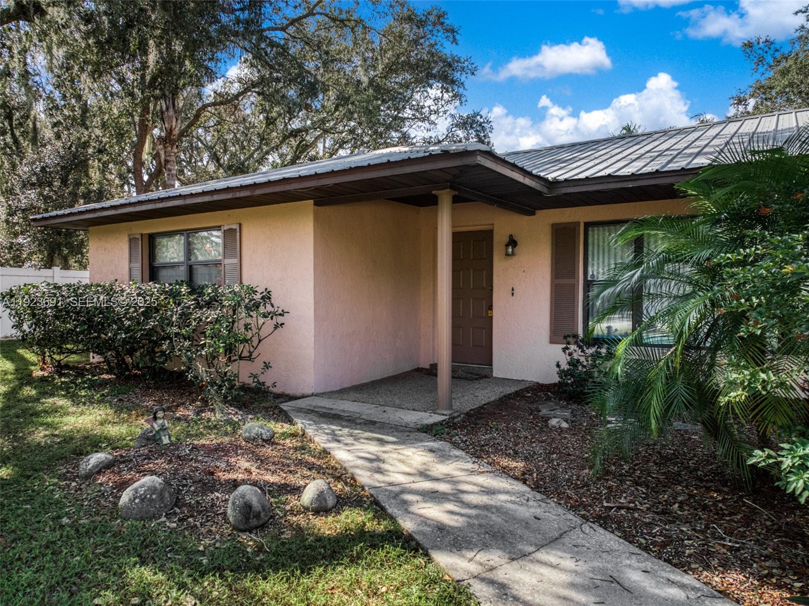 Avon Park Lakes - Residential