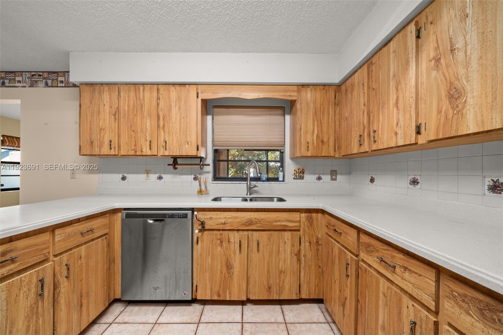 Avon Park Lakes - Residential