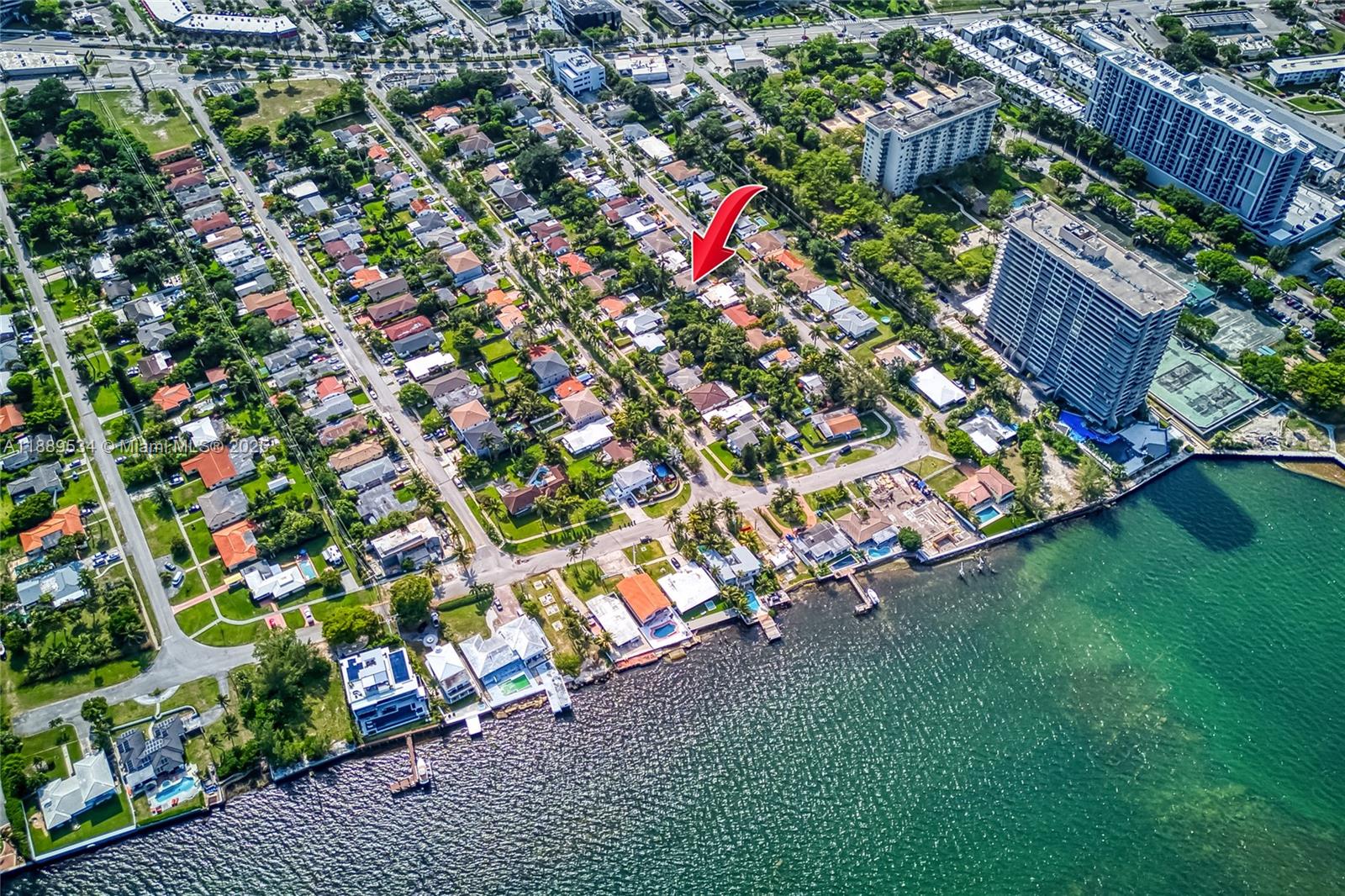 VISTA BISCAYNE - Residential Lease