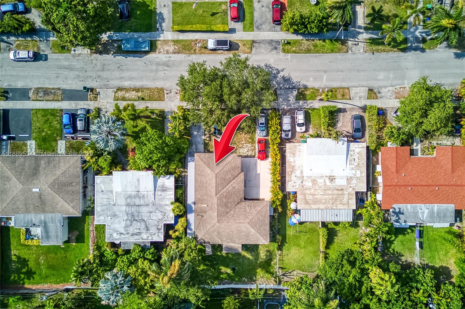 VISTA BISCAYNE - Residential Lease