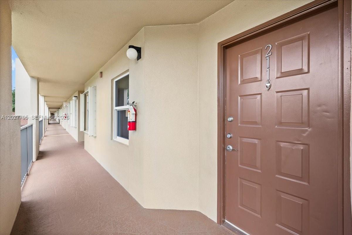 IVANHOE EAST AT CENTURY V - Residential