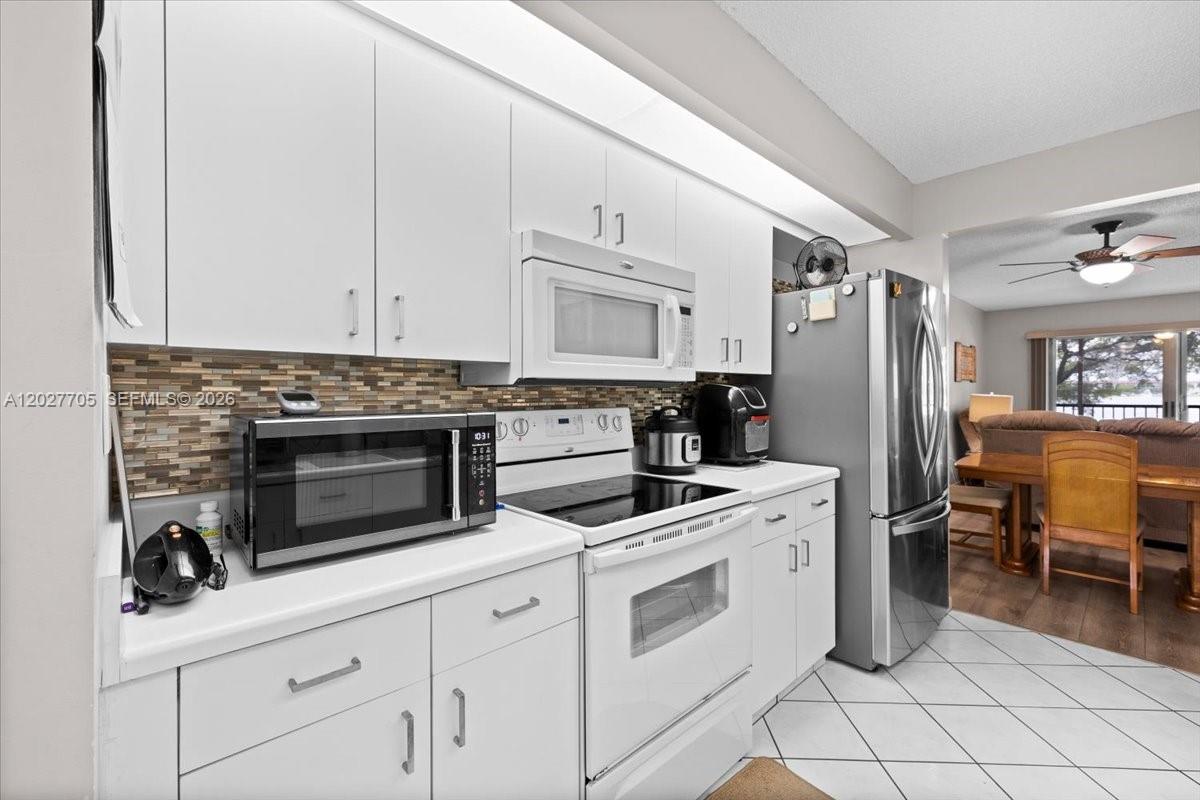 IVANHOE EAST AT CENTURY V - Residential