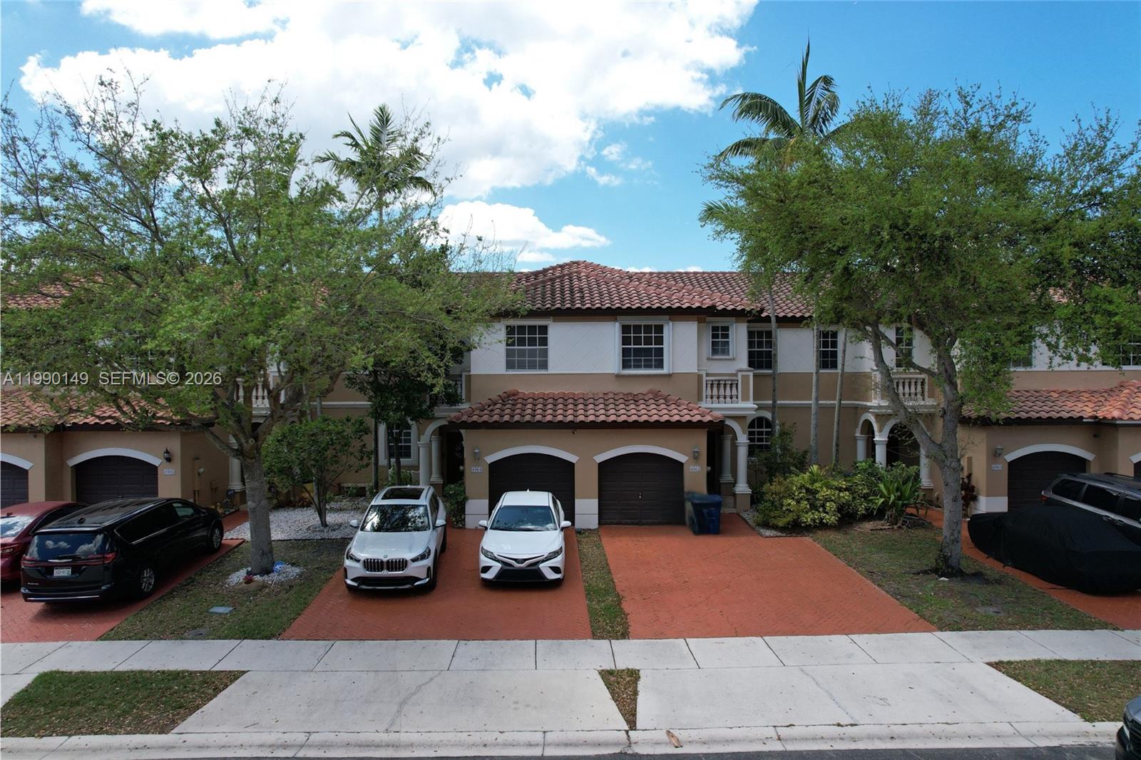 BELLAGIO AT VIZCAYA - Residential