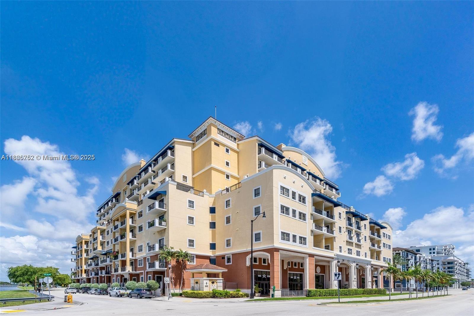 COLONNADE AT DADELAND SW - Residential