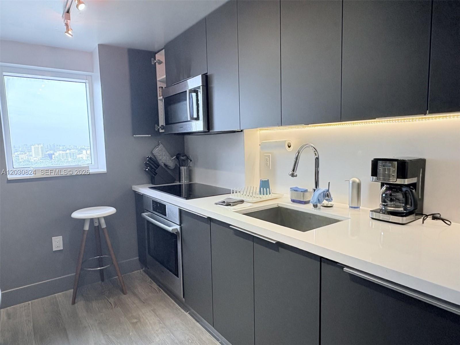 HARBOUR HOUSE - Residential Lease