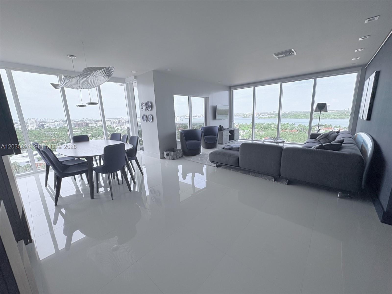 HARBOUR HOUSE - Residential Lease