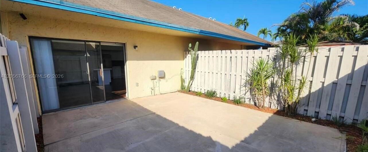 INVERRARY 32 SEC THREE 115 - Residential