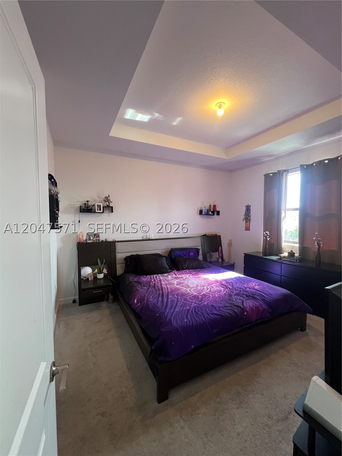 VISTA LAGO - Residential