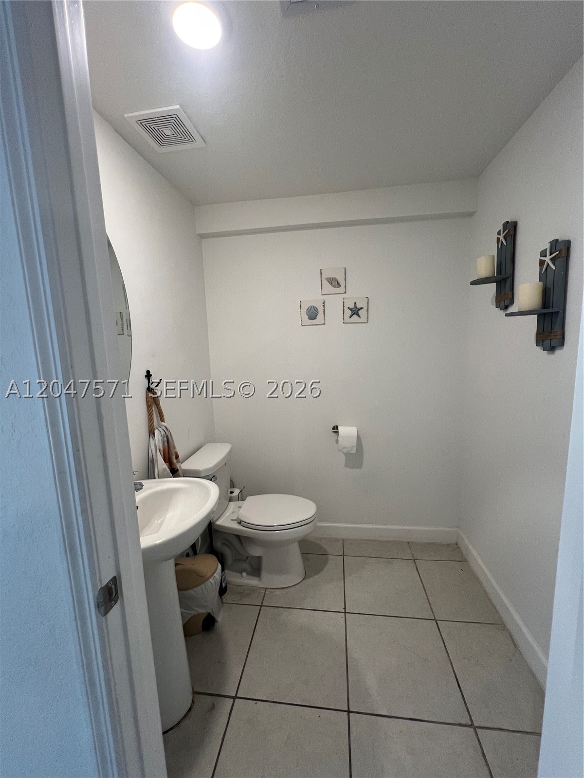 VISTA LAGO - Residential