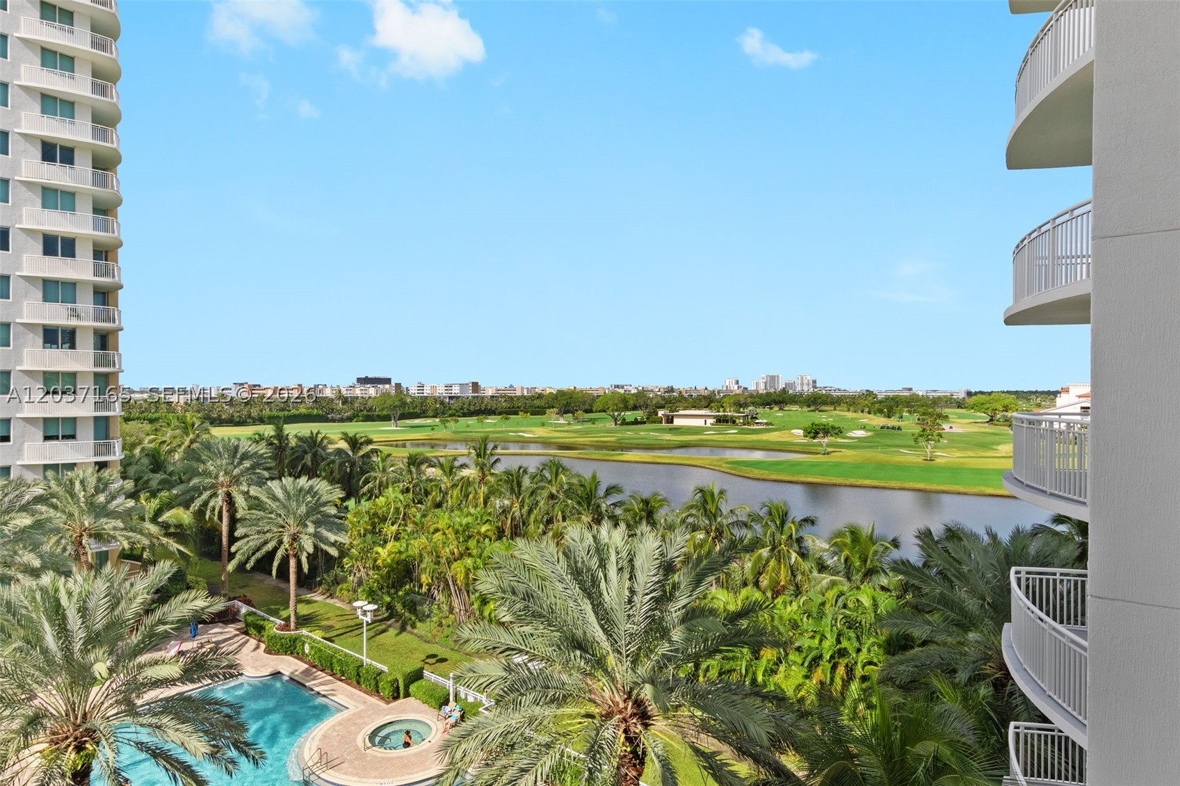 DUO CONDOMINIUM EAST - Residential