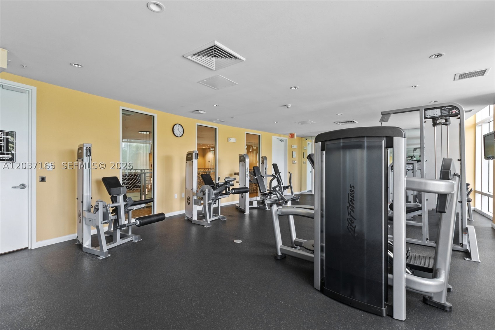 DUO CONDOMINIUM EAST - Residential
