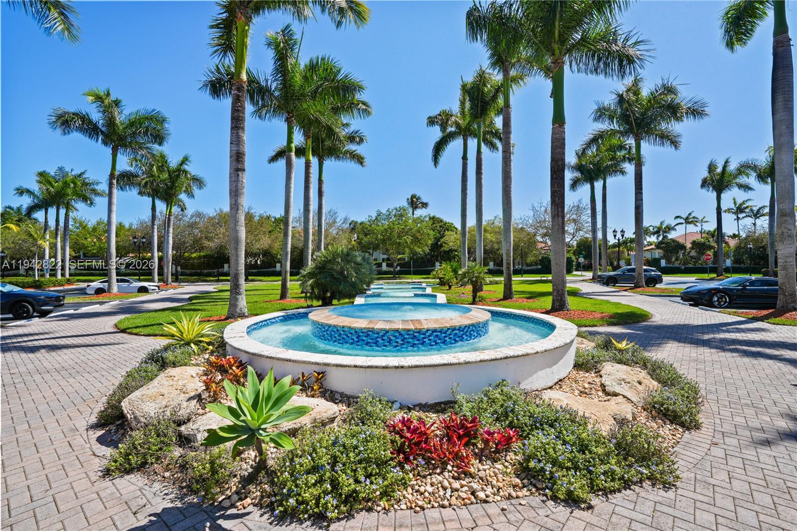 CUTLER CAY - Residential