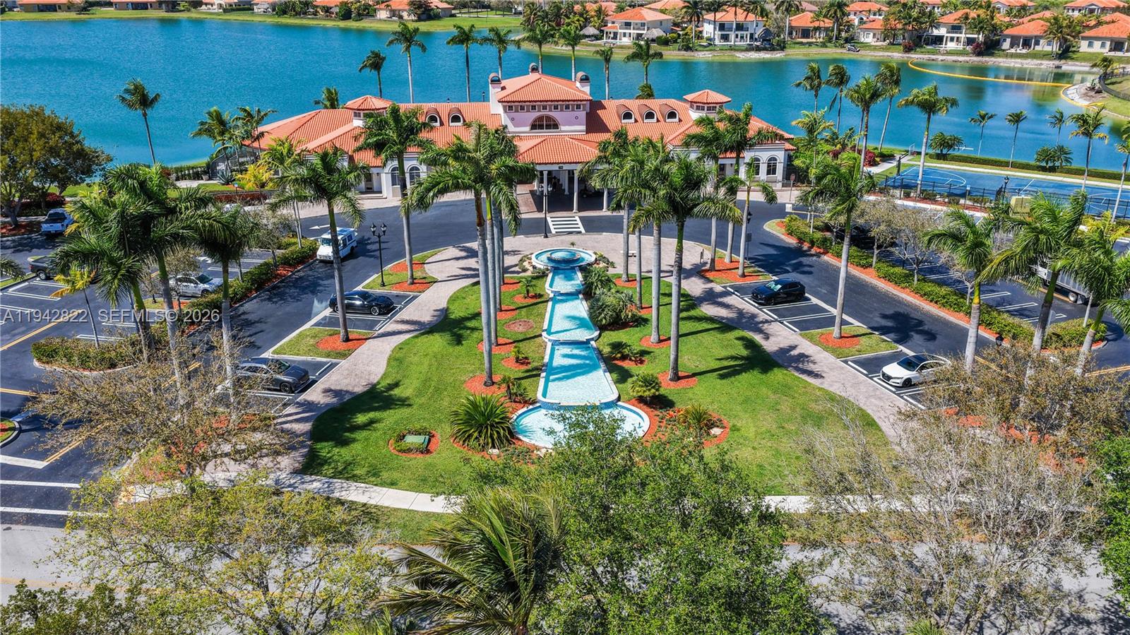 CUTLER CAY - Residential