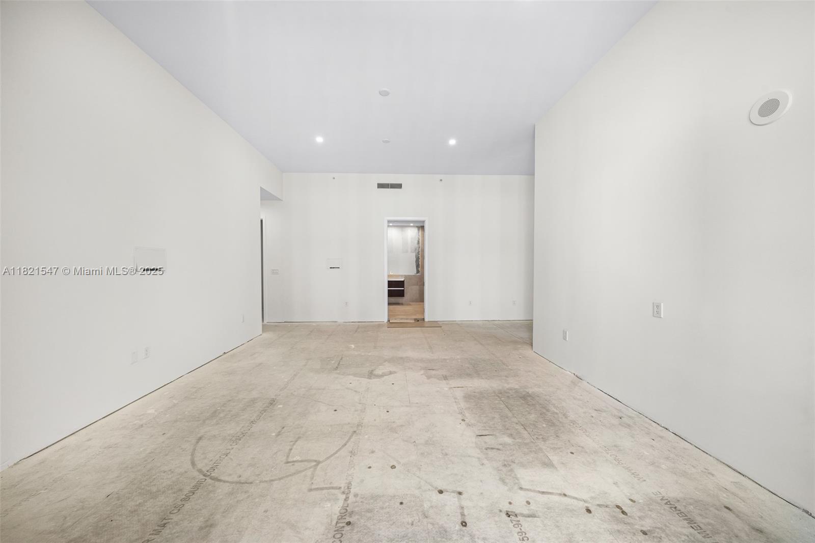 GIRALDA PLACE CONDO - Residential