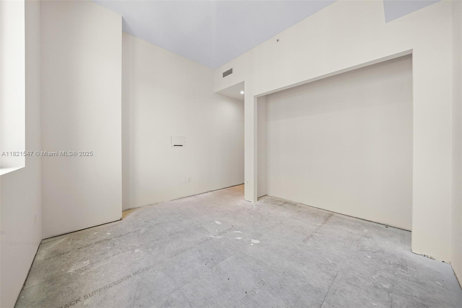 GIRALDA PLACE CONDO - Residential